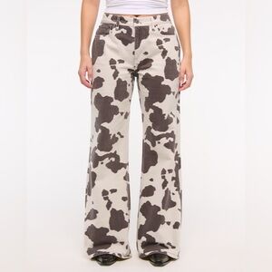 Abercrombie and Fitch Cow print Mid Rise Baggy Jean. NWT 28